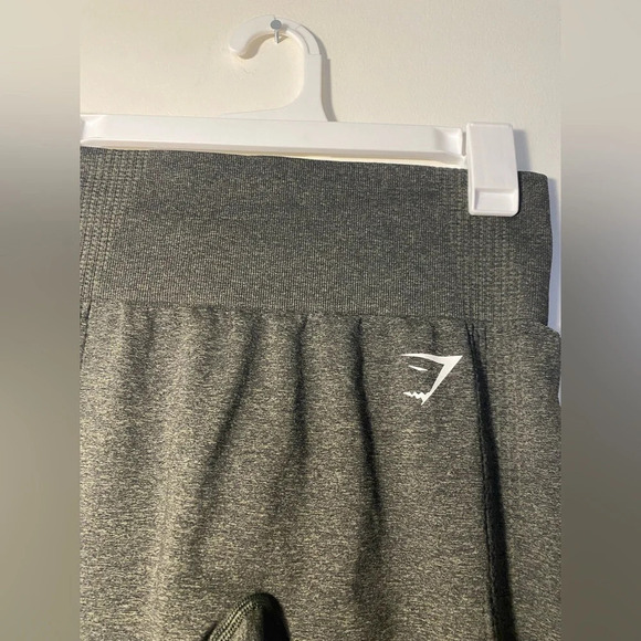 GymShark|| Vital Legging Size Small - Picture 5 of 9
